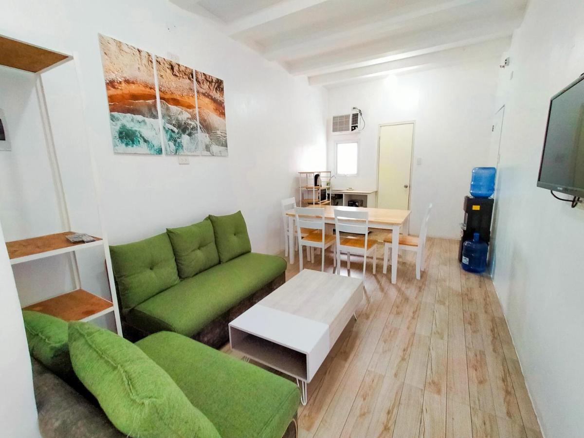 Pasay Centrale Hotel מראה חיצוני תמונה