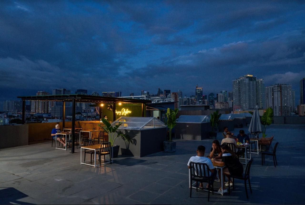 Pasay Centrale Hotel מראה חיצוני תמונה